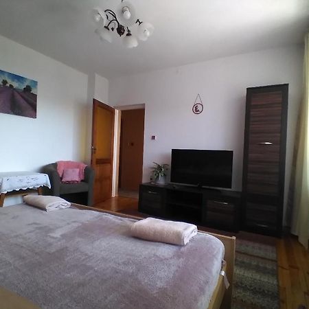 Przy Starej Lipie Appartement Augustów Buitenkant foto
