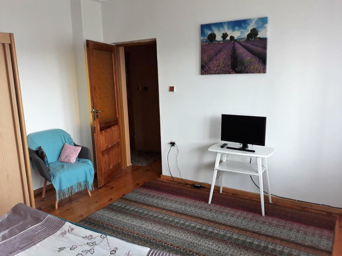 Przy Starej Lipie Appartement Augustów Buitenkant foto